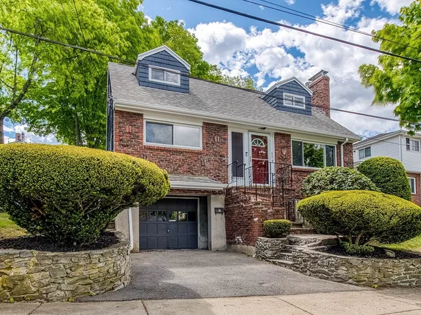 2 Greenbrook Rd, Hyde Park, MA 02136