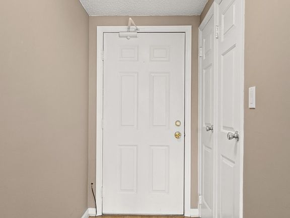 5th image of 510 Gay St APT 1016