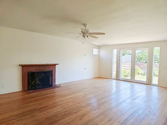 2nd image of 500-502 N Campbell Ave