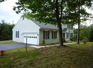 16216 Dartmoor Dr, Dumfries, VA 22025