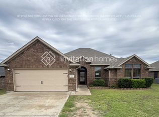 416 Lockwood Ln, Weatherford, TX 76087