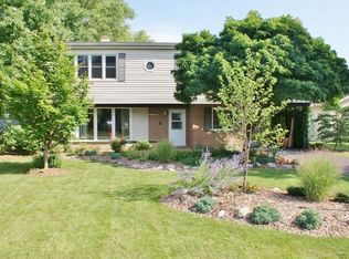 510 E 13th Pl, Lombard, IL