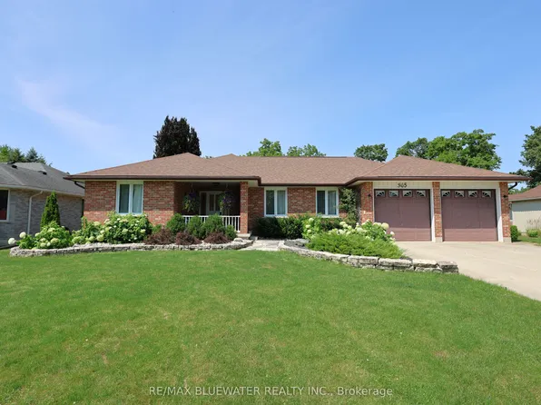 365 Station St, North Middlesex, ON N0M 2K0