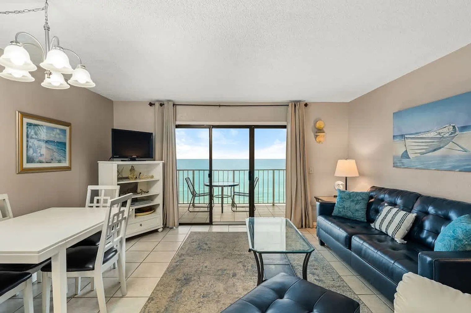 1 bed, 1.0 bath, 731 sqft, $1,446 — Photo 1