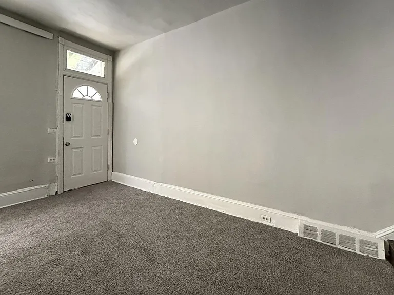 5122 Folsom St — Photo 12