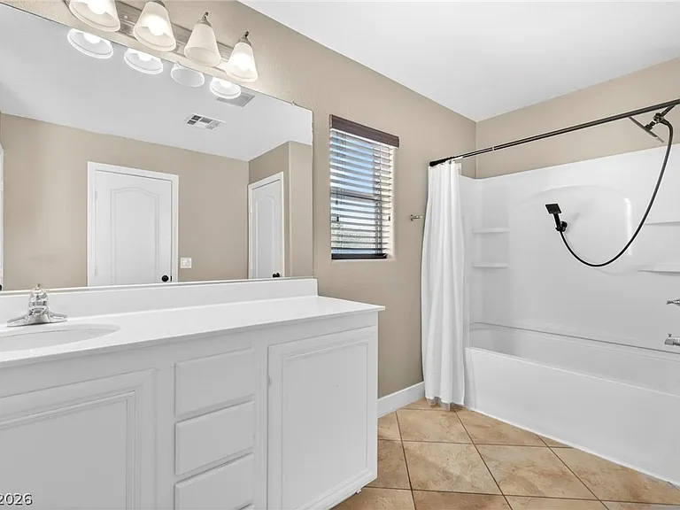 6117 Brenneman St — Photo 24