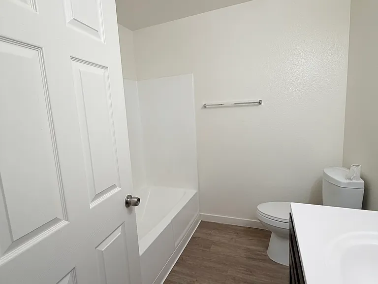 7126 Somerset Blvd #117 & 119 — Photo 3
