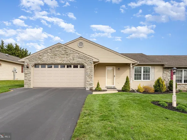 515 Foggy Bottom Rd, Ephrata, PA 17522