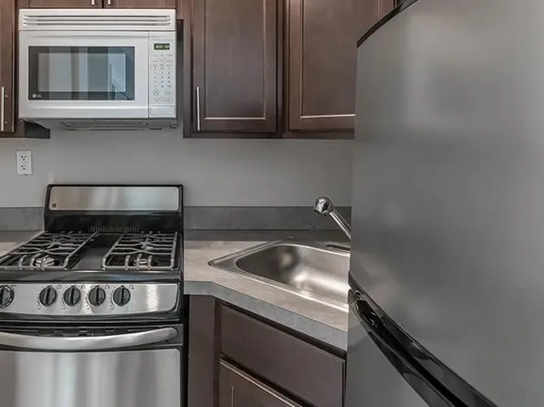 4168 N Clarendon Ave #2, Chicago, IL 60613