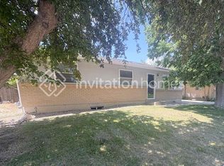 5561 Xanadu St, Denver, CO 80239
