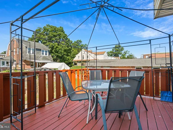 4244 Frost St, Philadelphia, PA 19136