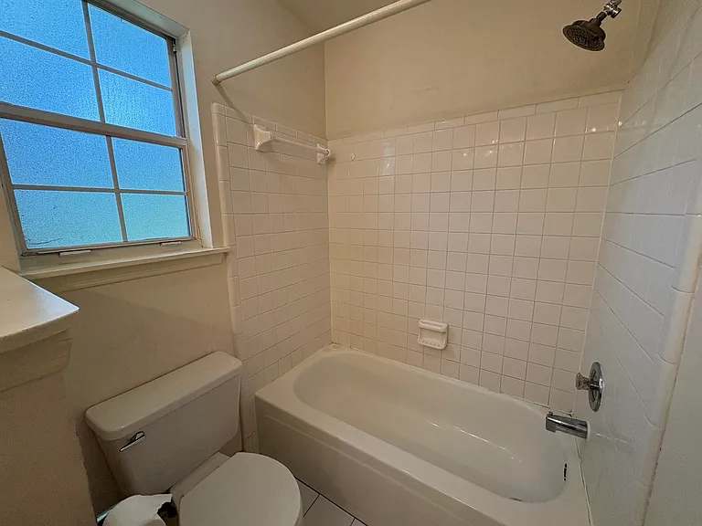 460 Merlin Ct — Photo 19
