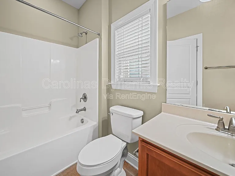 3405 Bidwell Ave — Photo 22