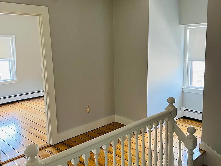 20 Luongo Sq — Photo 8