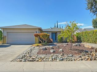 3620 Thornhill Dr, Sacramento, CA 95826