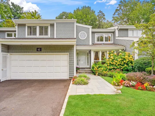 62 Ascot #62, Manhasset, NY 11030