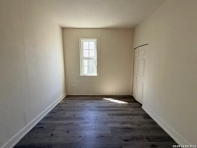 2503 Arbor St — Photo 4