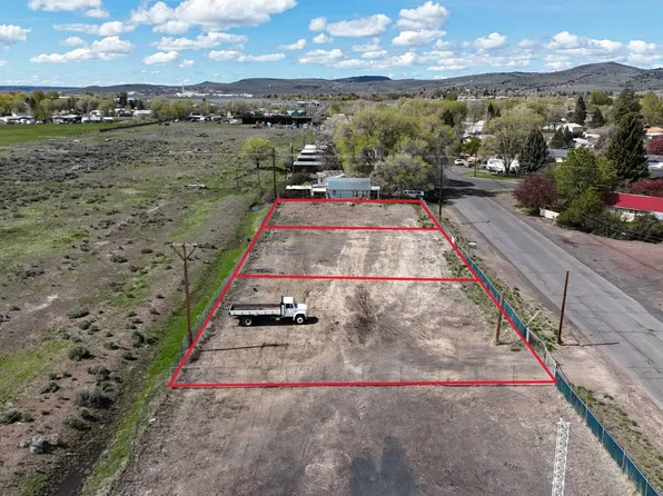 E Railroad Ave, Burns, OR 97720