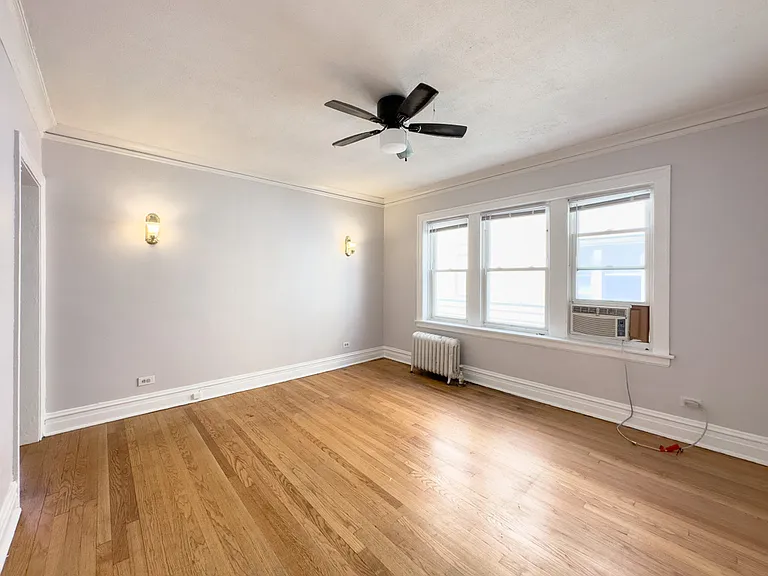 4407 N Kenneth Ave #A2 — Photo 7