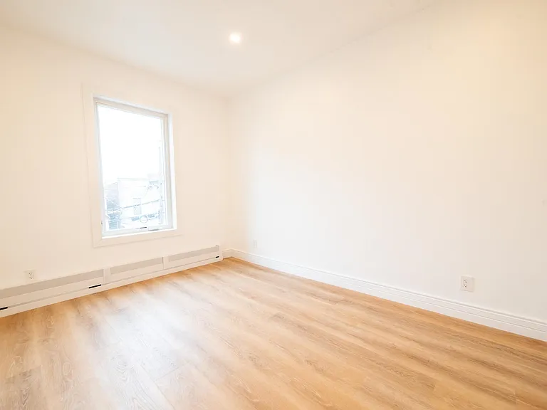 4525 Brown St #2 — Photo 8
