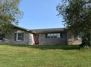 1513 Leatherwood Rd, Oneida, TN 37841