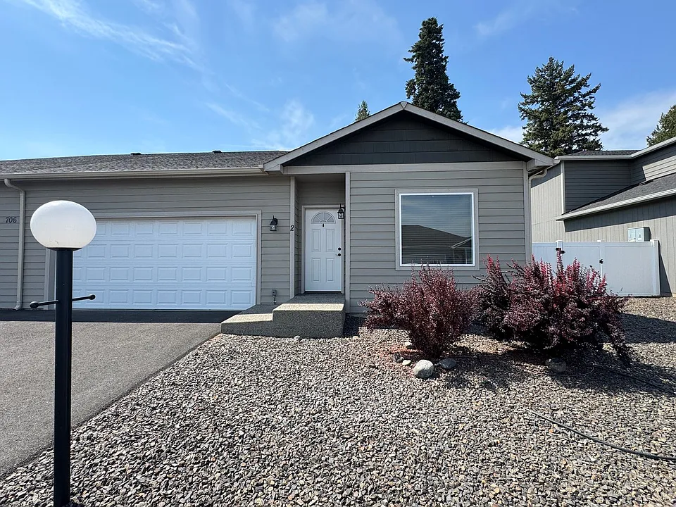 706 N 29th Ave