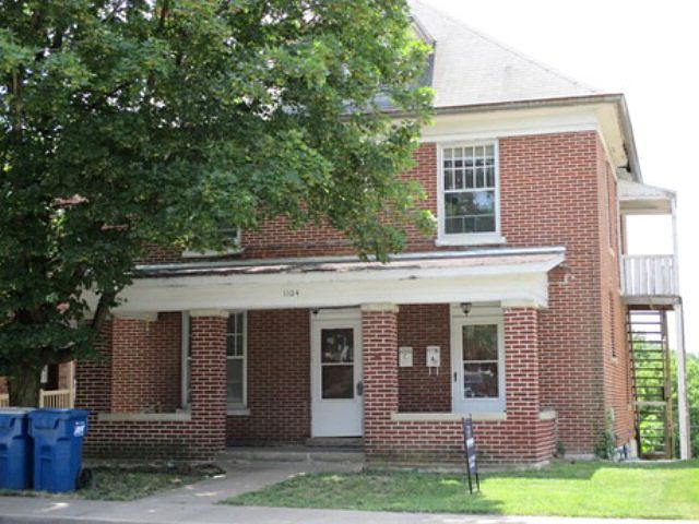 1st image of 1104 E McCarty St