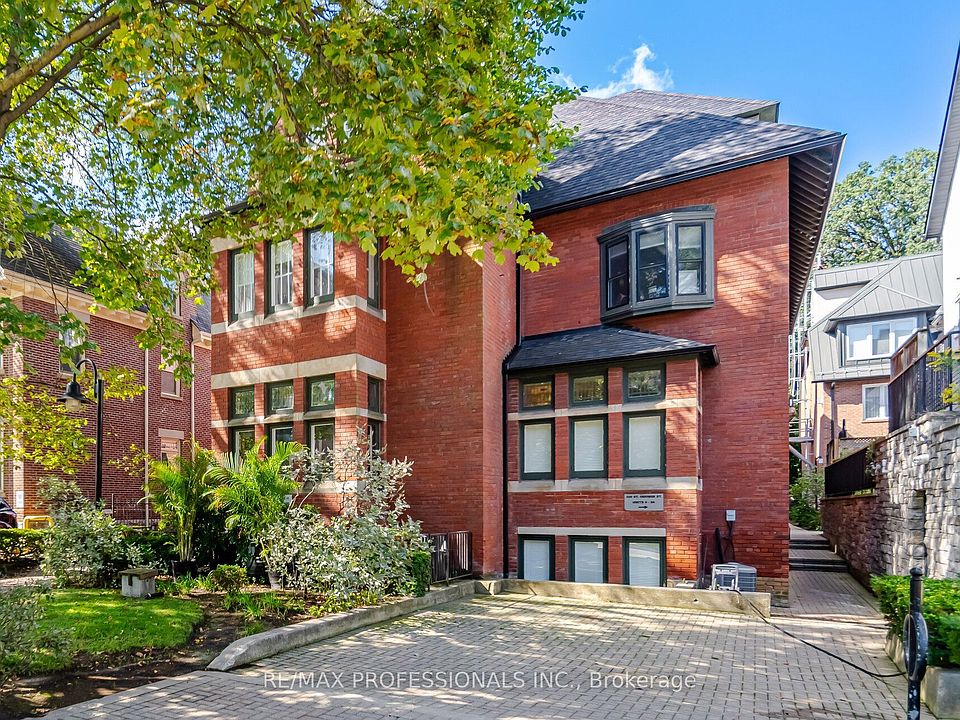 1st image of 228 Saint George St #10