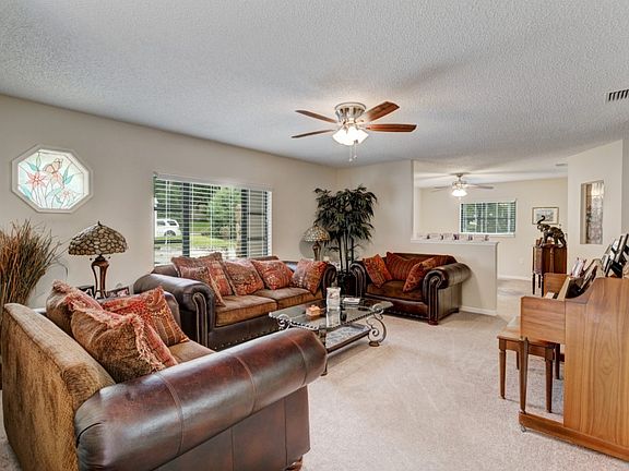 3rd image of 2387 Rolling Oaks Dr