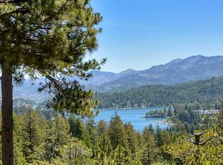 125 Old Toll Rd, Lake Arrowhead, CA 92352