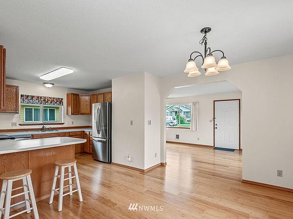 5th image of 1205 N 2nd Ave