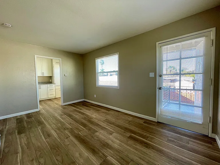 4441 38th St — Photo 3