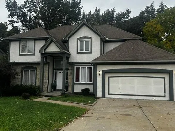 8620 N Flora Ave, Kansas City, MO 64155
