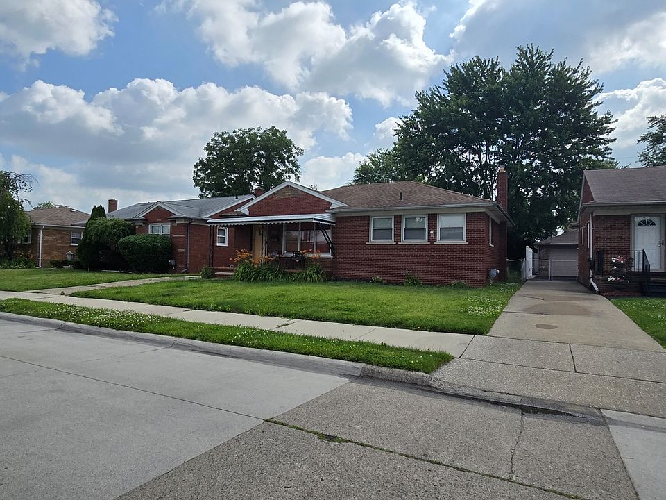 1st image of 21810 Schroeder Ave