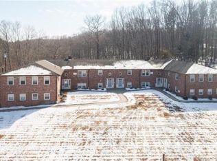 69 Creamery Rd, Cheshire, CT 06410