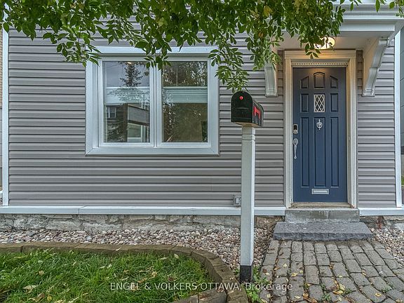 2nd image of 379 Madison Ave