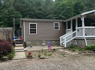 137 Cunningham Rd, Londonderry, OH 45647