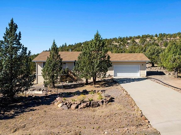3rd image of 15311 Glacier View Dr