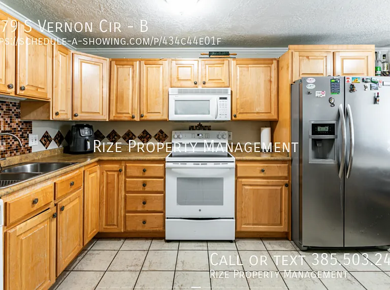 3979 S Vernon Cir #B — Photo 1