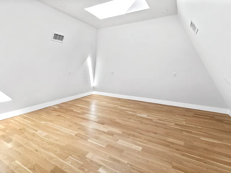 14 Highland Rd — Photo 25