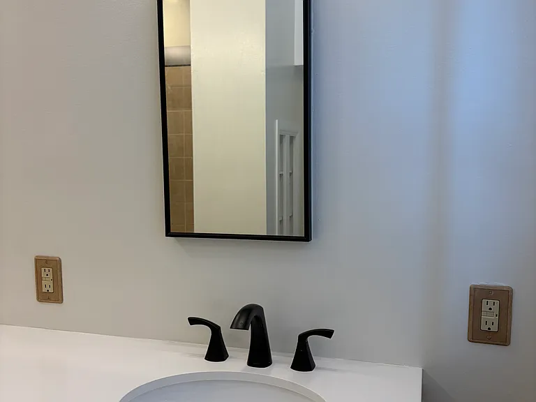 515 N Gardner St #515 — Photo 7