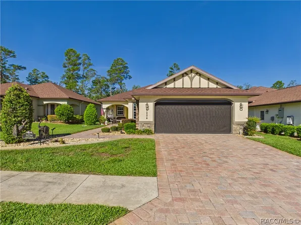 9254 S Deer Park Dr, Homosassa, FL 34446