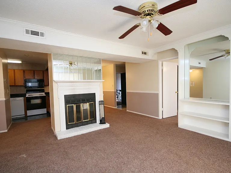 6644 Willow Pointe Dr NW #1-A — Photo 12