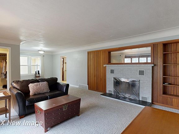 4th image of 11600 Spencer Rd