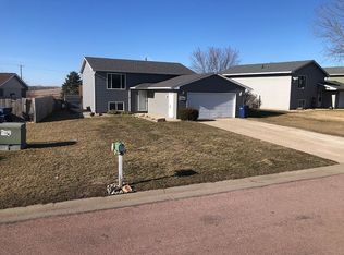 504 Kyle Ave, Baltic, SD 57003