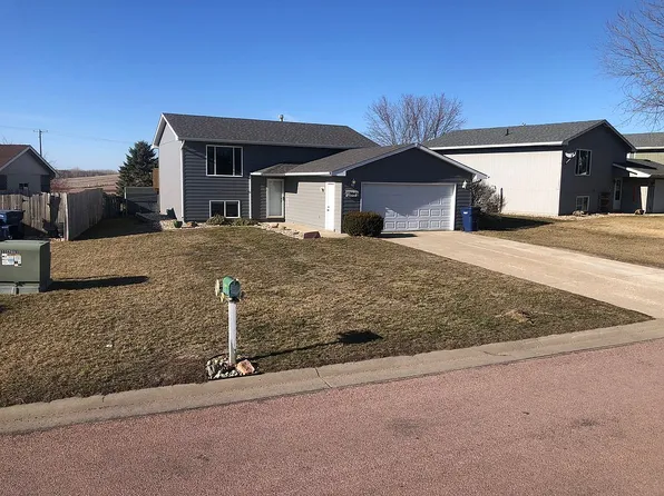 504 Kyle Ave, Baltic, SD 57003