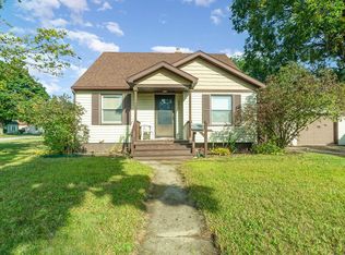 2203 Rodd St, Midland, MI 48640