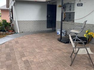 6427 Wilshire Dr, Tampa, FL 33615