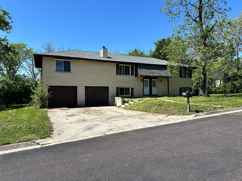 2nd image of 2004 Juniper Dr