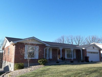 86 Forest Knoll Dr, Fenton, MO, 63026